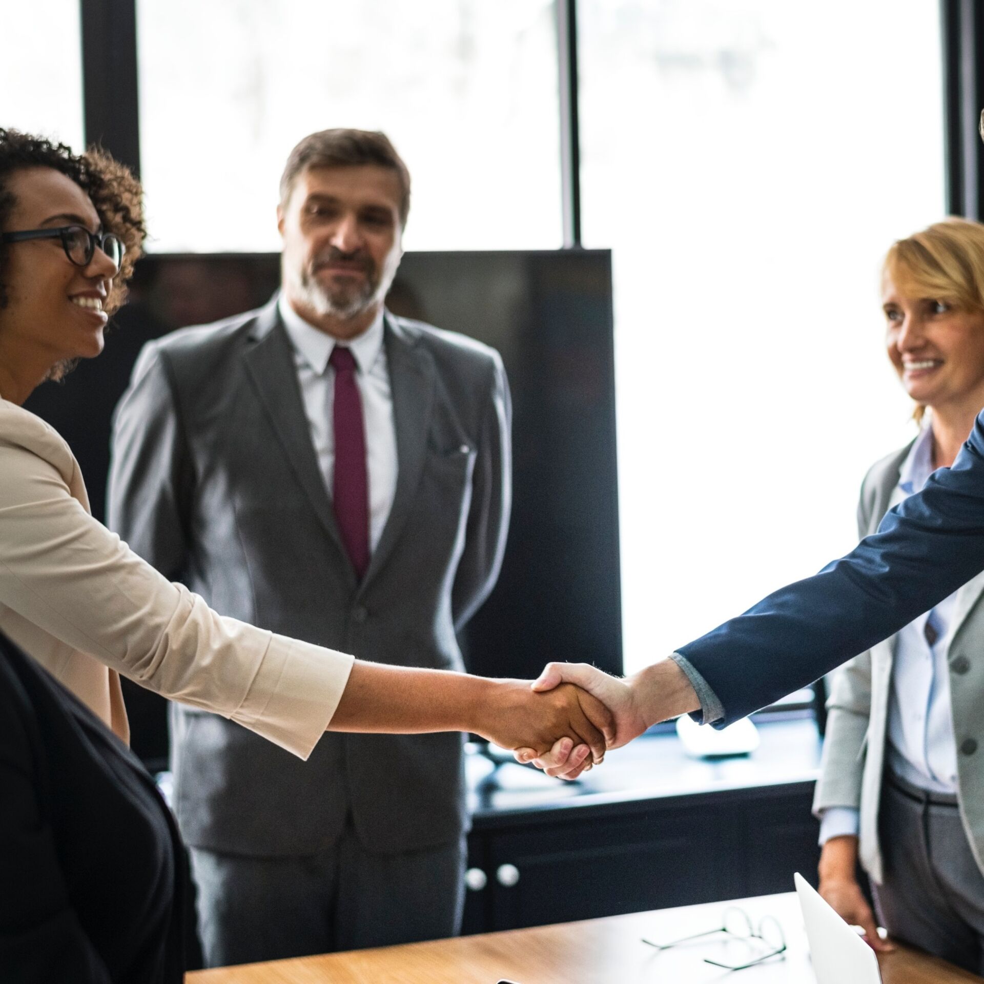 HR_Test_500_500 Careers - Hand Shake